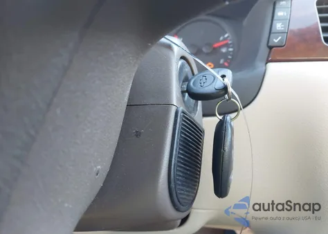 2008 Chevrolet Impala Ls z USA, uszkodzony, nr VIN 2G1WB58N081367684